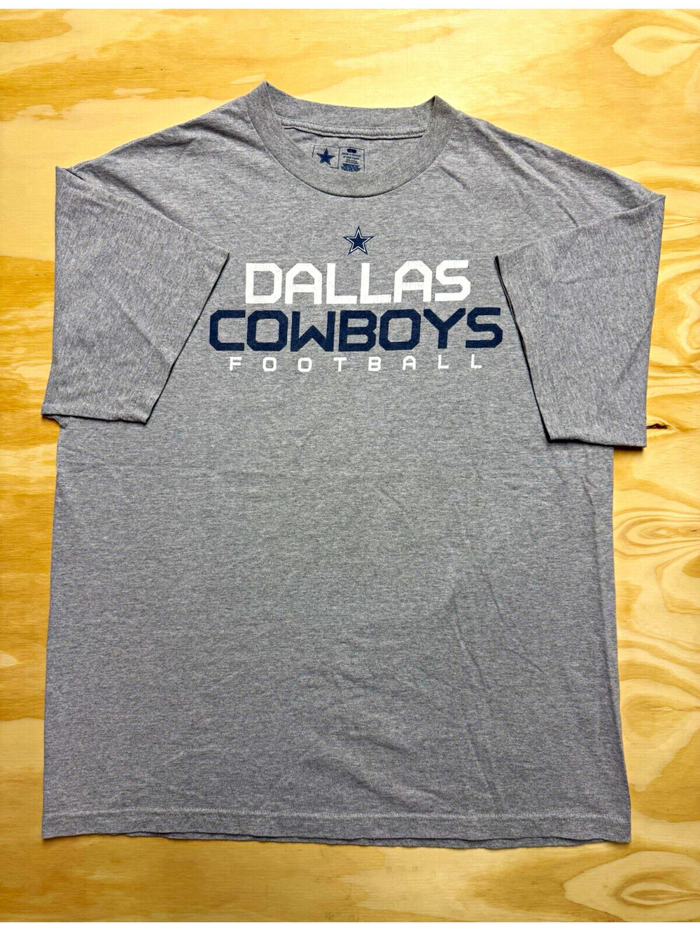 Cowboys Team Apparel NFL Dallas Cowboys Mens L Gray Shirt Football